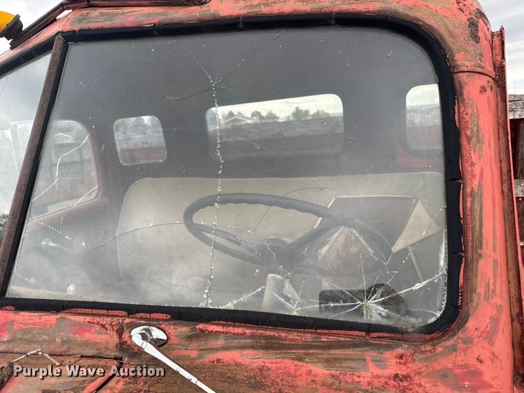 image for item EU6025 1948 Dodge flatbed truck