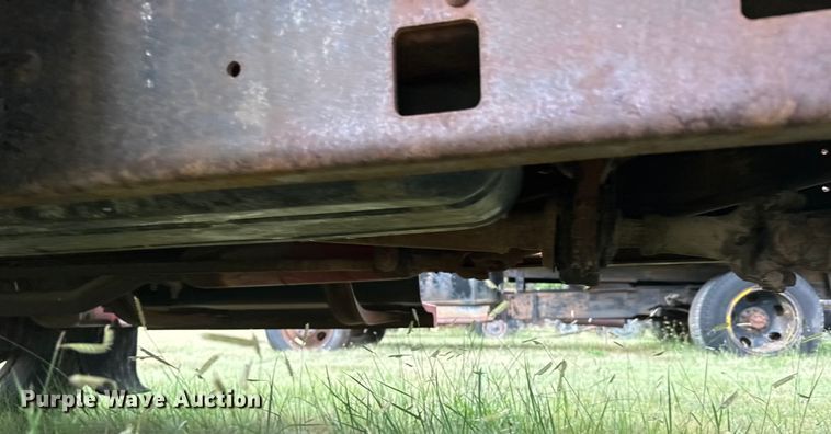 image for item EU6025 1948 Dodge flatbed truck