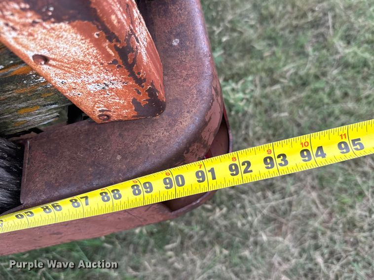 image for item EU6026 1946 Chevrolet flatbed truck