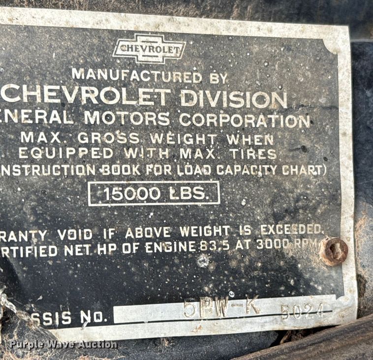 image for item EU6026 1946 Chevrolet flatbed truck