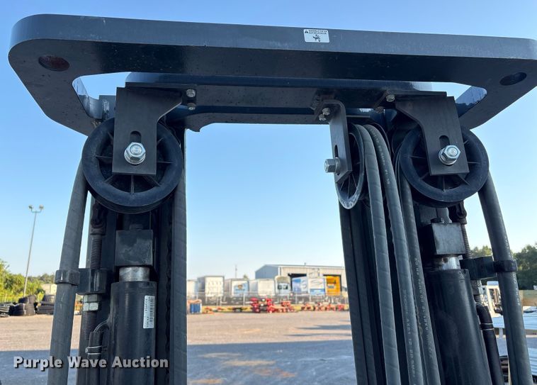 image for item EU7010 2016 UniCarriers PF80YLP forklift