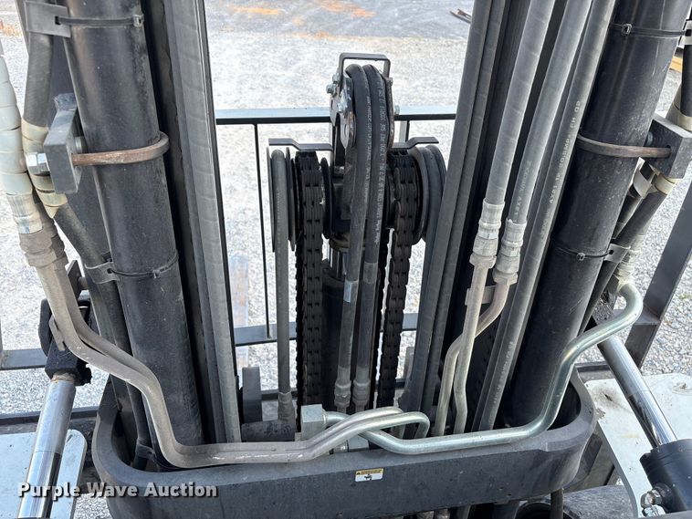 image for item EU7010 2016 UniCarriers PF80YLP forklift