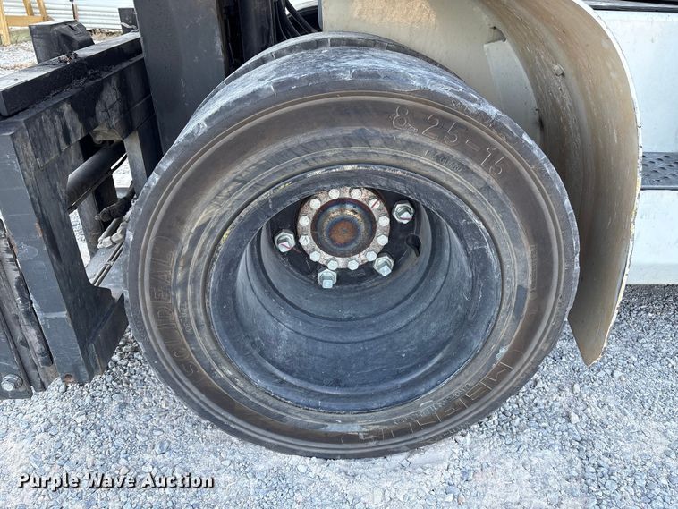 image for item EU7010 2016 UniCarriers PF80YLP forklift