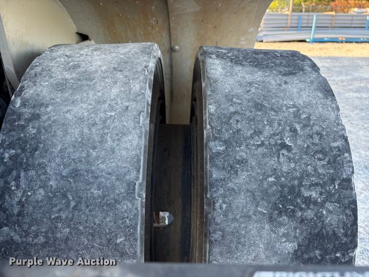 image for item EU7010 2016 UniCarriers PF80YLP forklift