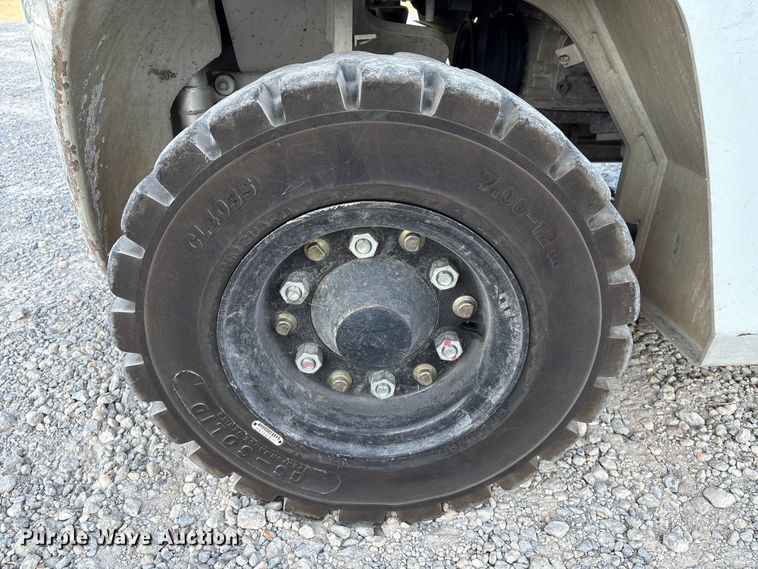 image for item EU7010 2016 UniCarriers PF80YLP forklift