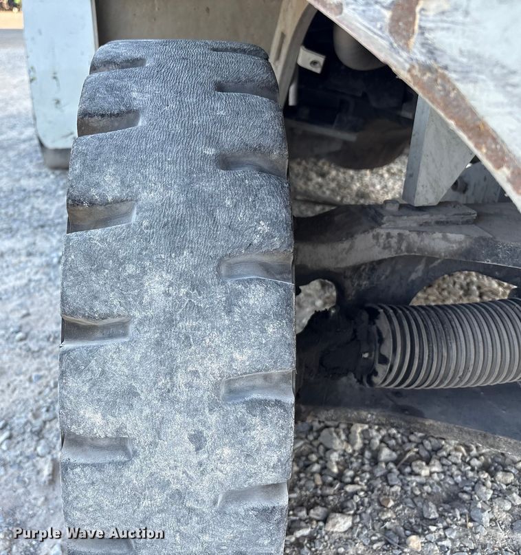 image for item EU7010 2016 UniCarriers PF80YLP forklift