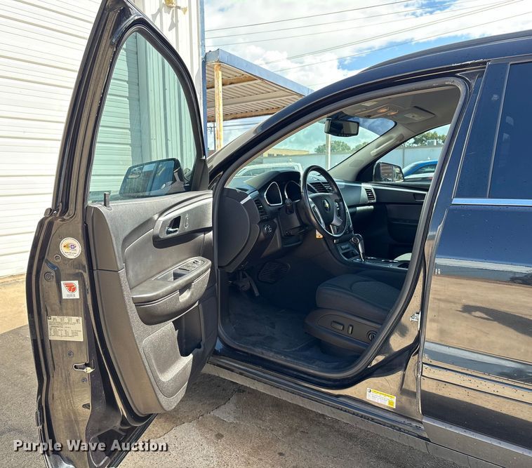 image for item EU7018 2011 Chevrolet Traverse SUV