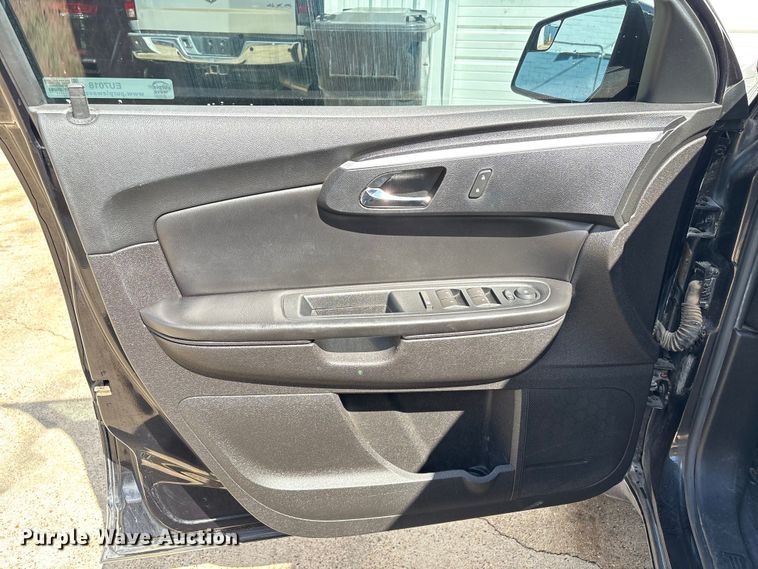 image for item EU7018 2011 Chevrolet Traverse SUV