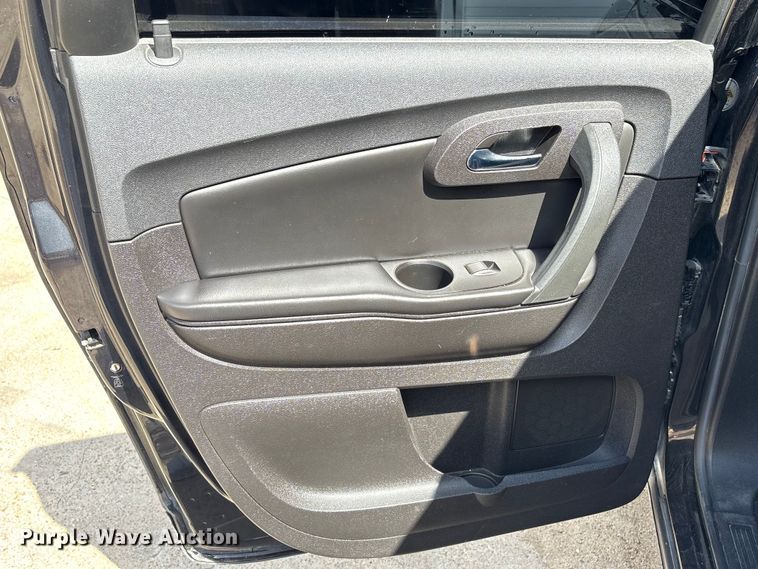 image for item EU7018 2011 Chevrolet Traverse SUV