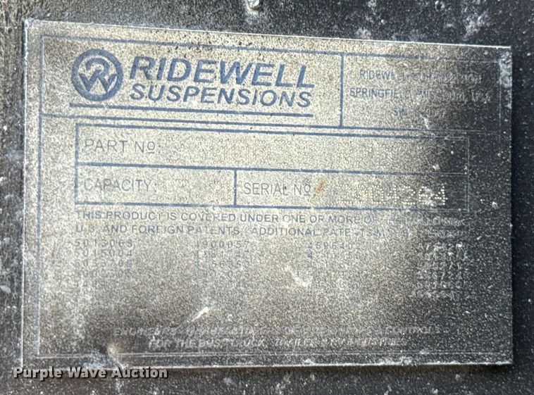 image for item EV1882 2005 International 7500 flatbed truck