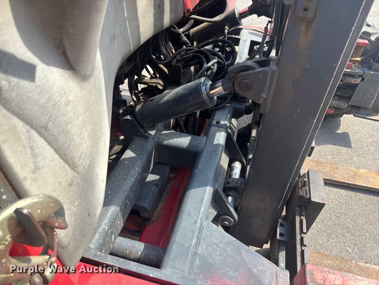 image for item EV1883 2008 Moffett M55.4 forklift