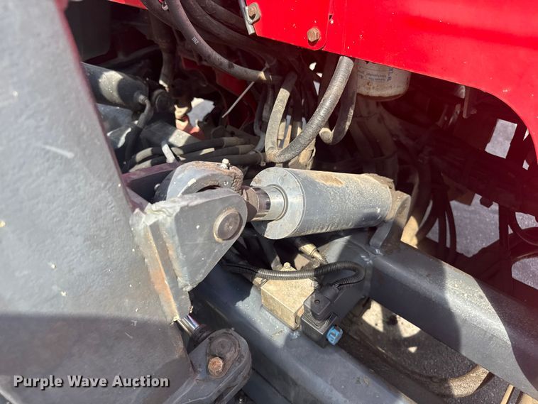 image for item EV1883 2008 Moffett M55.4 forklift