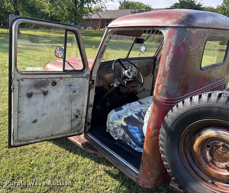 image for item EV1889 1950 Willy's Jeep pickup truck