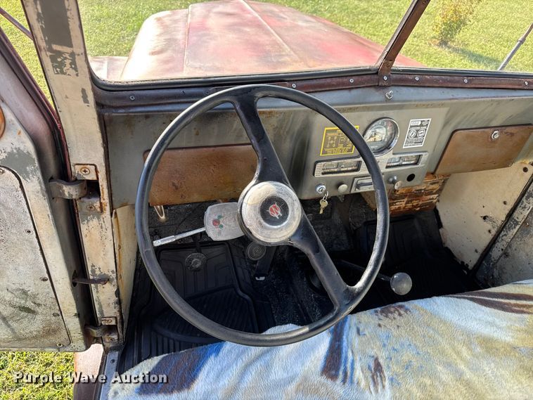 image for item EV1889 1950 Willy's Jeep pickup truck