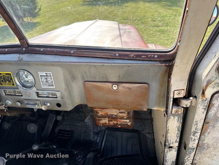 image for item EV1889 1950 Willy's Jeep pickup truck