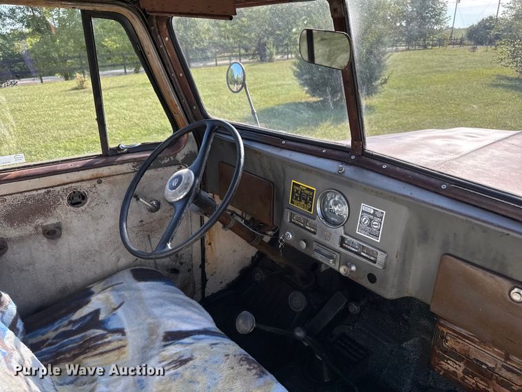 image for item EV1889 1950 Willy's Jeep pickup truck