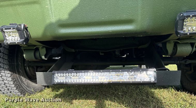 image for item EV1890 1986 Chevrolet M1009 SUV