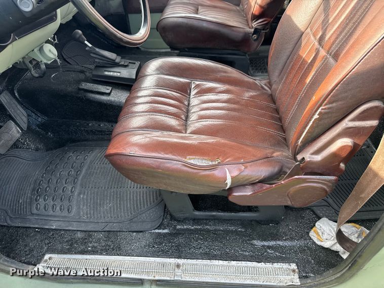 image for item EV1890 1986 Chevrolet M1009 SUV