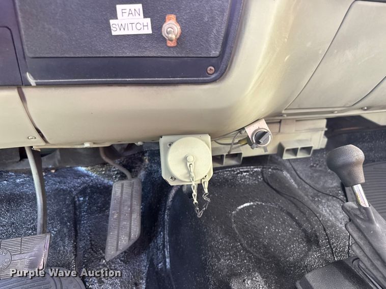 image for item EV1890 1986 Chevrolet M1009 SUV