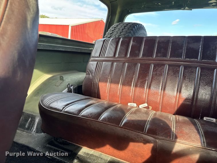 image for item EV1890 1986 Chevrolet M1009 SUV