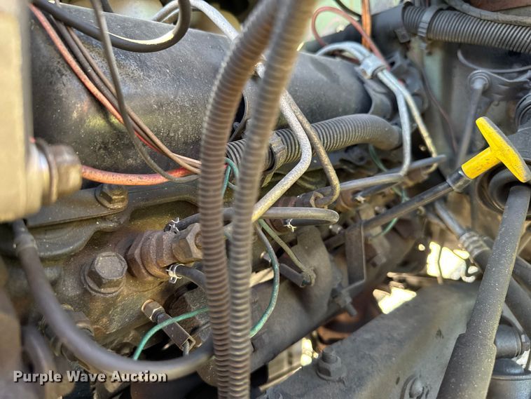 image for item EV1890 1986 Chevrolet M1009 SUV