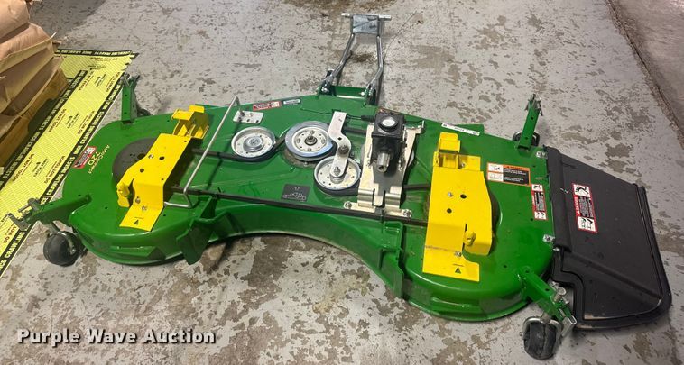 image for item EV1945 John Deere AutoConnect 72D Lawn mower deck