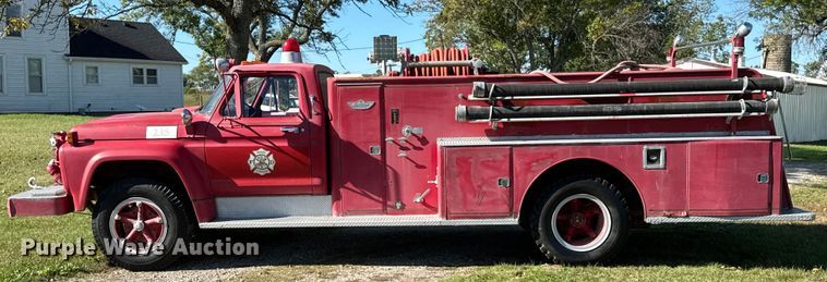 image for item EV1951 1973 Ford F750 pumper fire truck