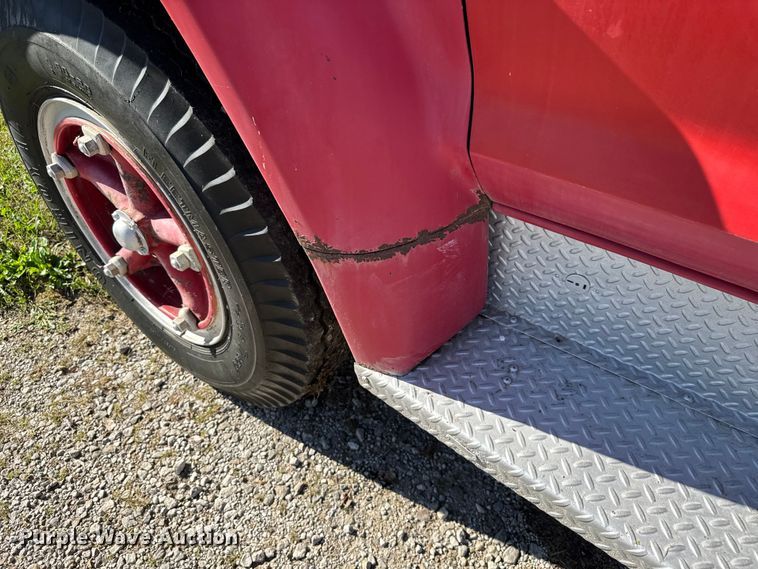 image for item EV1951 1973 Ford F750 pumper fire truck