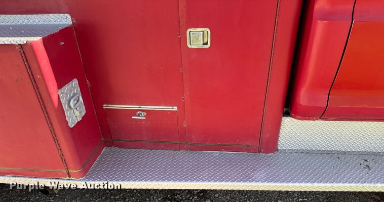 image for item EV1951 1973 Ford F750 pumper fire truck