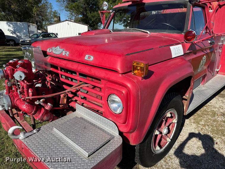 image for item EV1951 1973 Ford F750 pumper fire truck