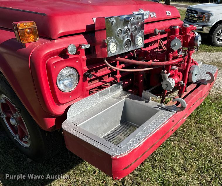 image for item EV1951 1973 Ford F750 pumper fire truck