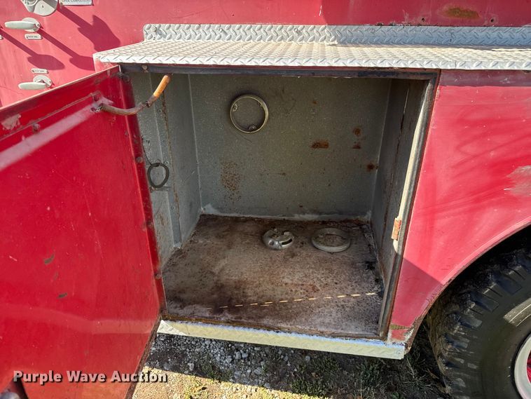 image for item EV1951 1973 Ford F750 pumper fire truck