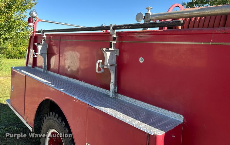 image for item EV1951 1973 Ford F750 pumper fire truck