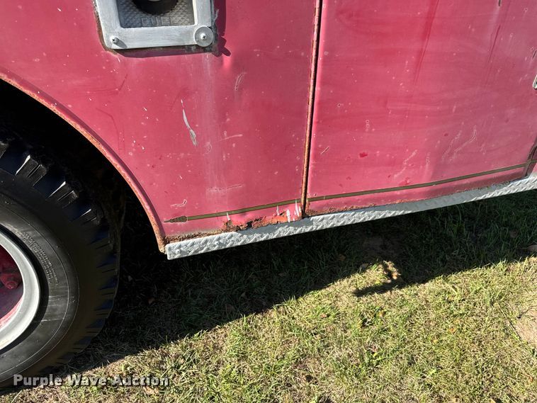 image for item EV1951 1973 Ford F750 pumper fire truck