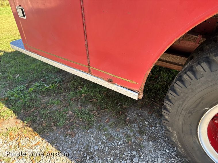 image for item EV1951 1973 Ford F750 pumper fire truck