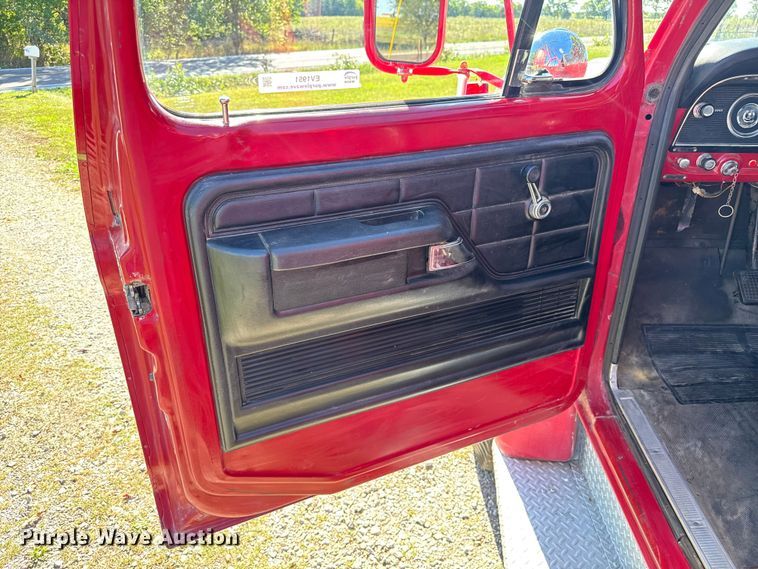 image for item EV1951 1973 Ford F750 pumper fire truck