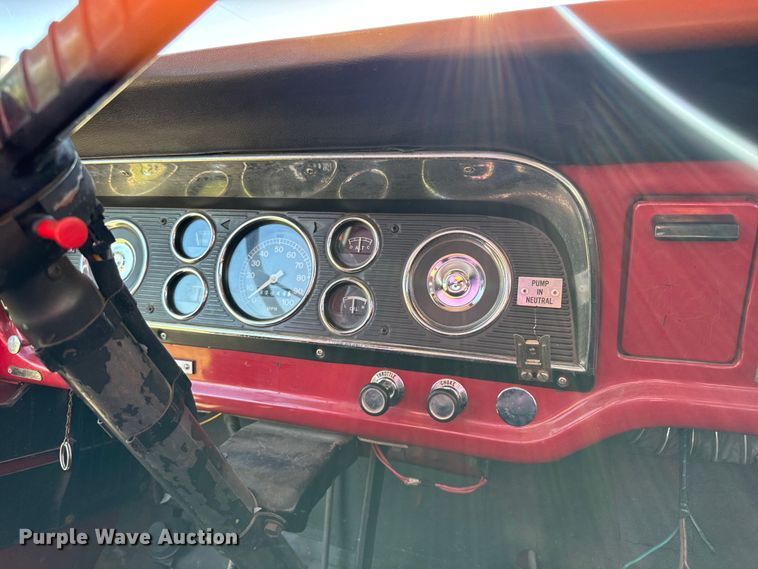 image for item EV1951 1973 Ford F750 pumper fire truck