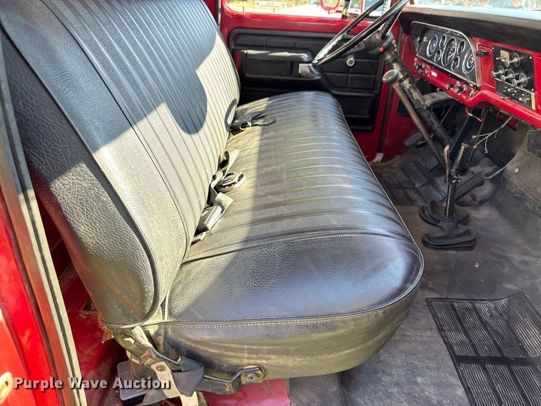 image for item EV1951 1973 Ford F750 pumper fire truck