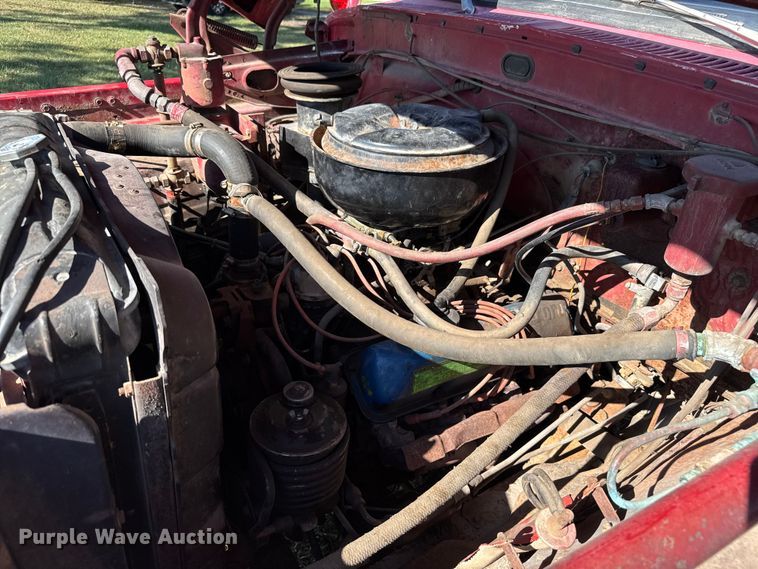 image for item EV1951 1973 Ford F750 pumper fire truck