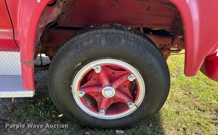 image for item EV1951 1973 Ford F750 pumper fire truck