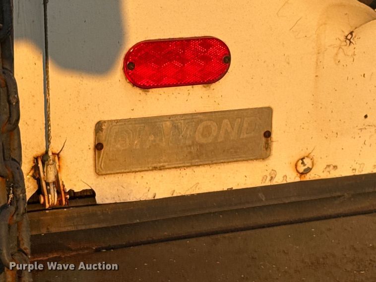 image for item EV1961 2000 Chevrolet Express box truck