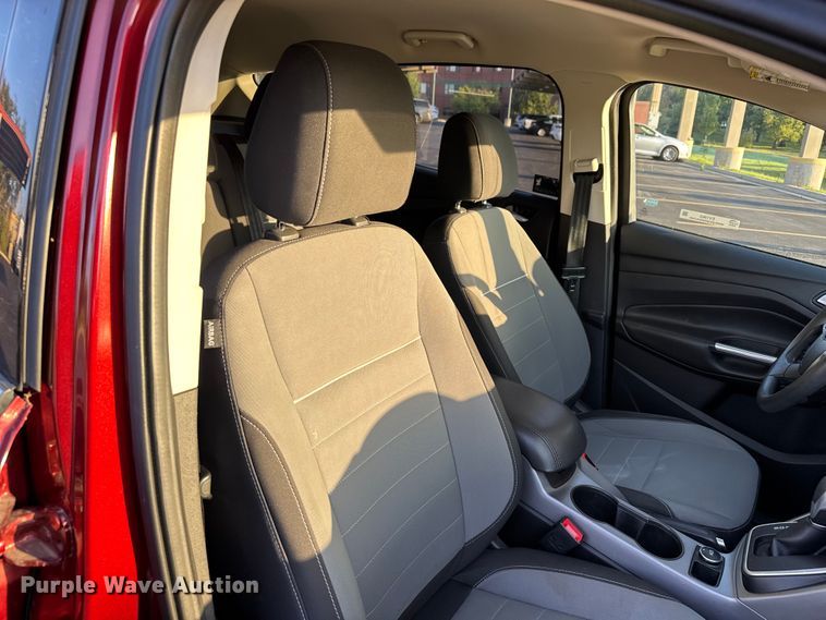 image for item EV1963 2014 Ford Escape SUV