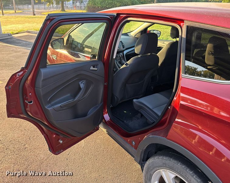 image for item EV1963 2014 Ford Escape SUV