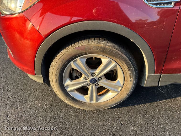 image for item EV1963 2014 Ford Escape SUV