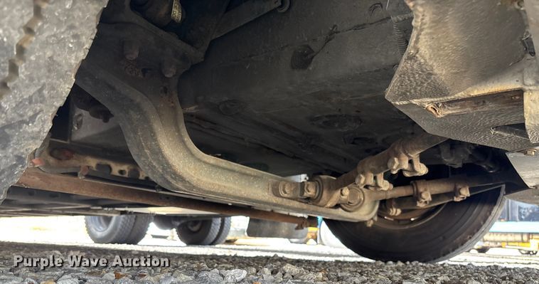 image for item EV3003 2010 Gillig G27D102N4   transit bus