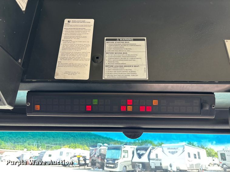 image for item EV3003 2010 Gillig G27D102N4   transit bus