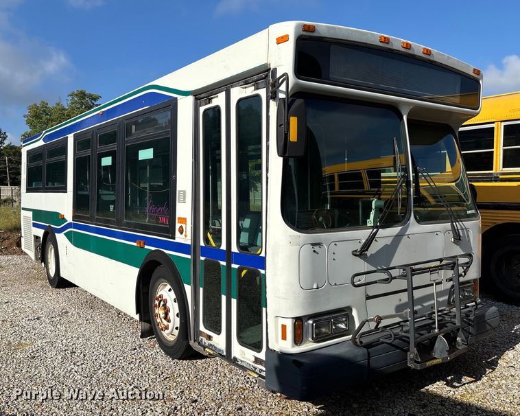 image for item EV3004 2005 Orion VII transit bus
