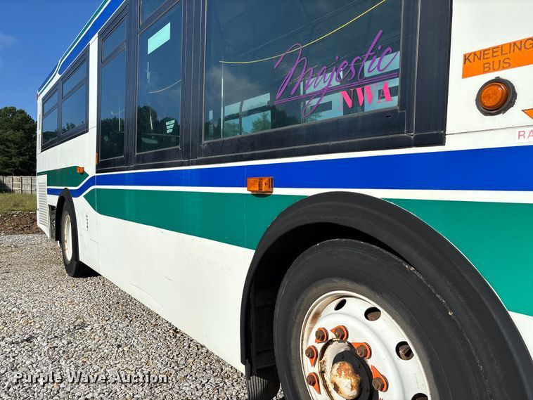 image for item EV3004 2005 Orion VII transit bus