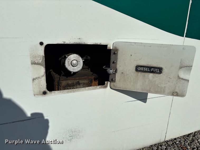 image for item EV3004 2005 Orion VII transit bus