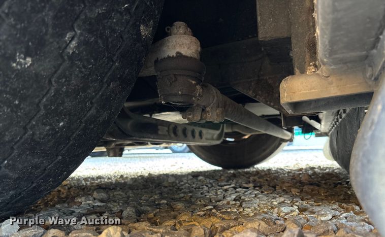 image for item EV3004 2005 Orion VII transit bus